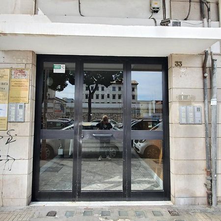 Limited Edition Guesthouse Bari Esterno foto